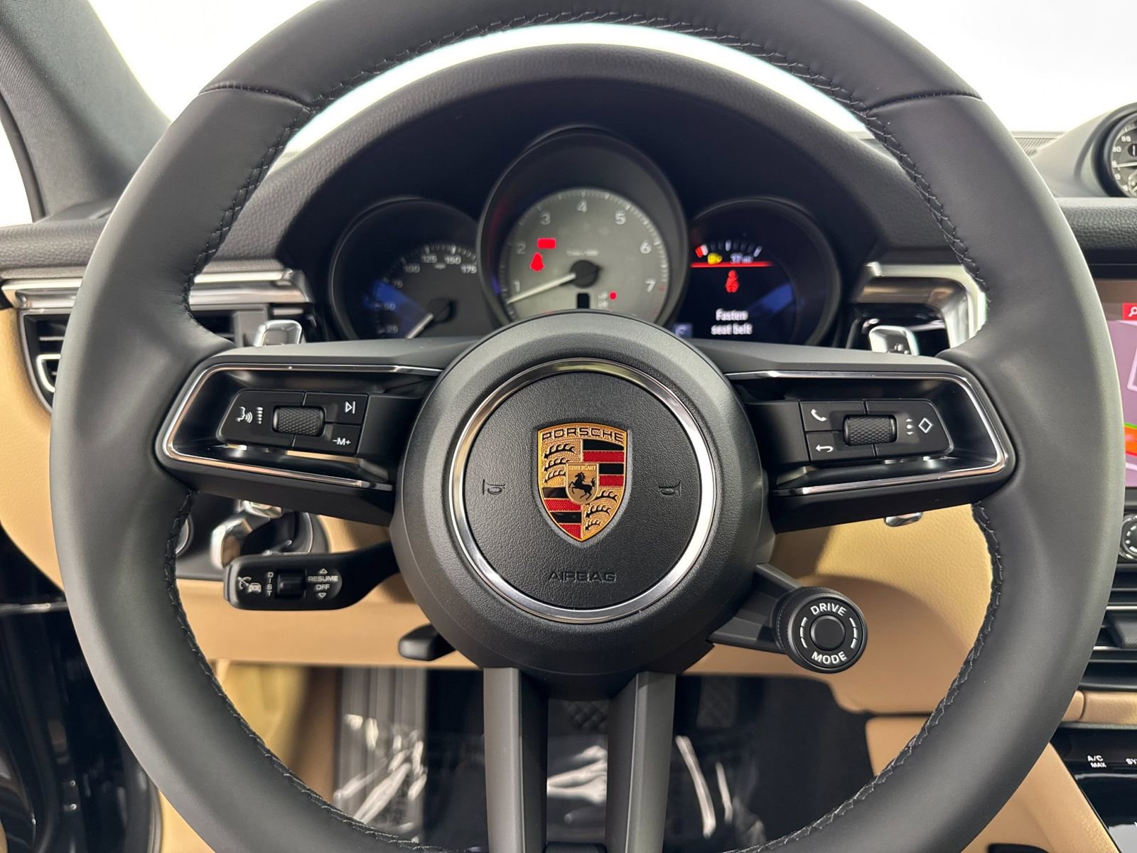 New 2026 Porsche Macan S AWD/4WD image 27