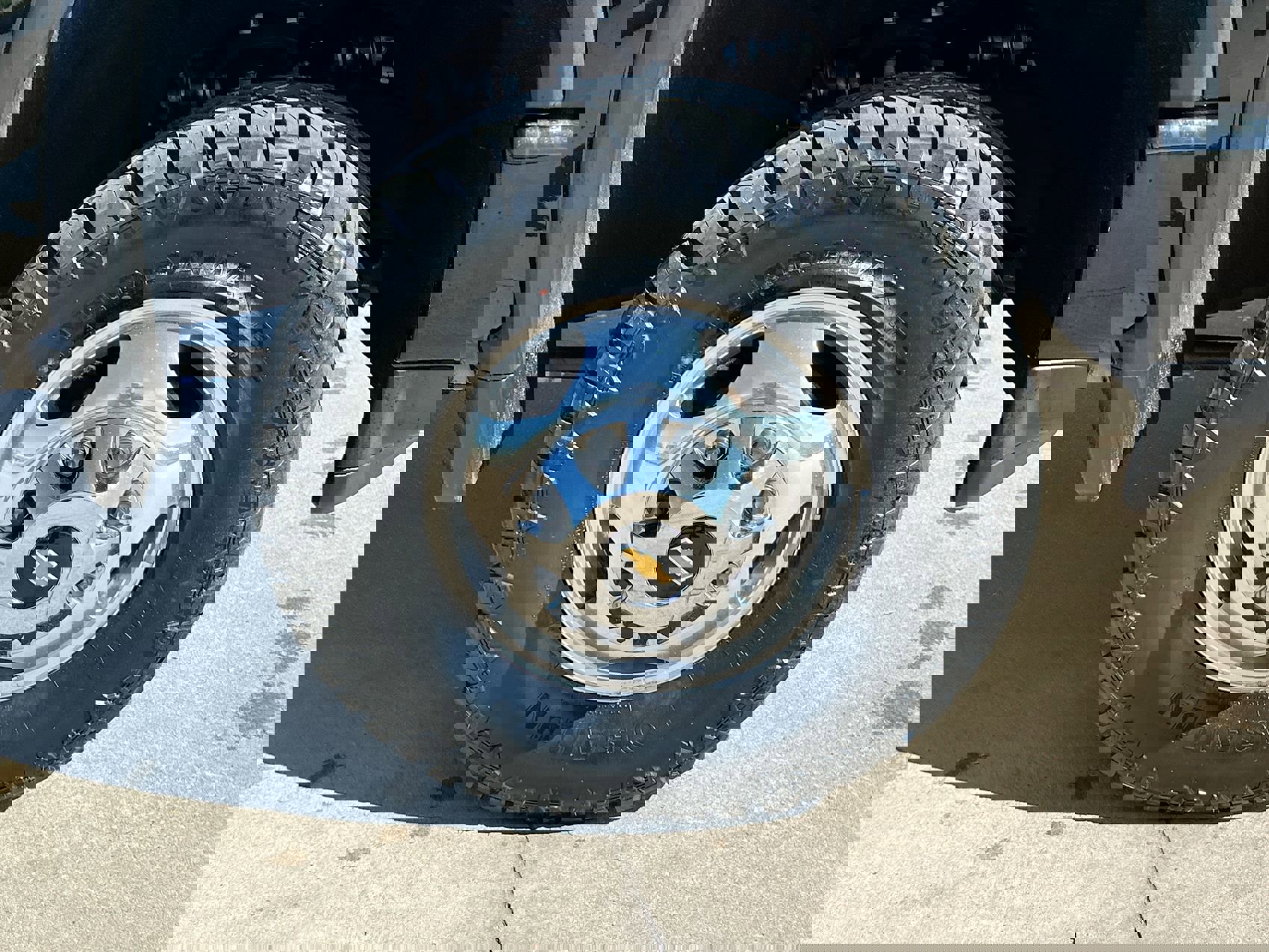 Used 2023 Chevrolet Silverado 3500 High Country w/ Snow Plow Prep/Camper Package image 10