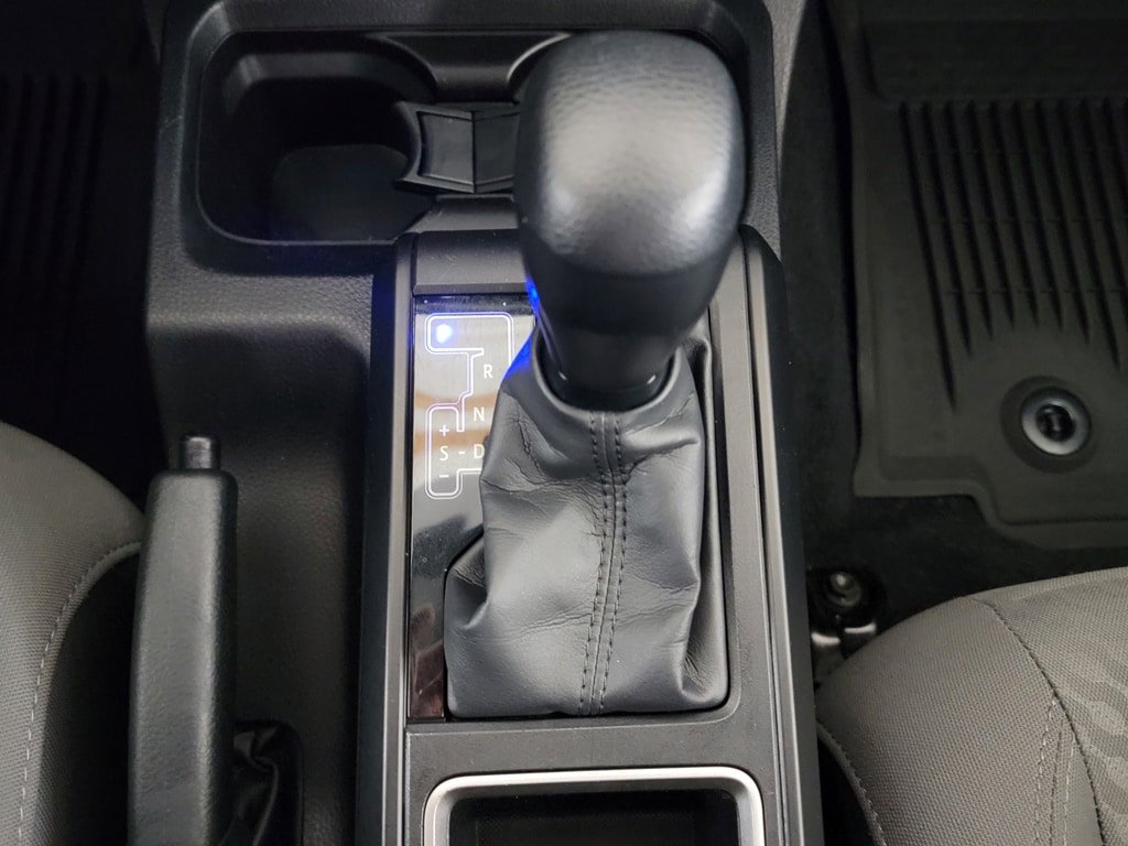 Certified 2023 Toyota Tacoma SR AWD/4WD image 18