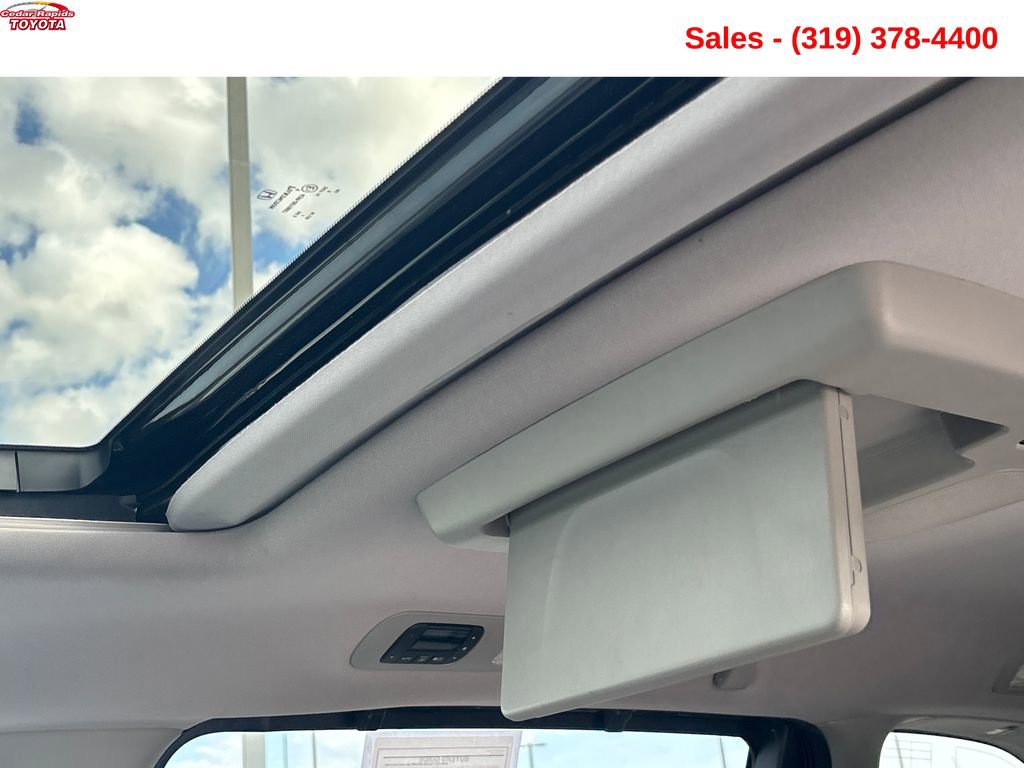 Used 2018 Honda Odyssey EX-L image 24