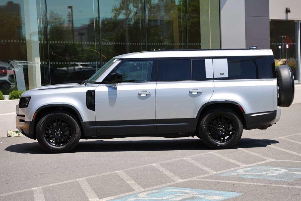 Certified 2023 Land Rover Defender 130 SE AWD/4WD image 2