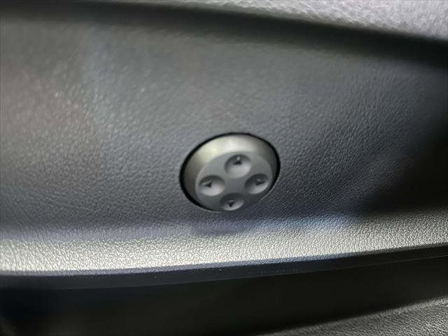 Used 2022 Mercedes-Benz GLA 250 4MATIC image 15