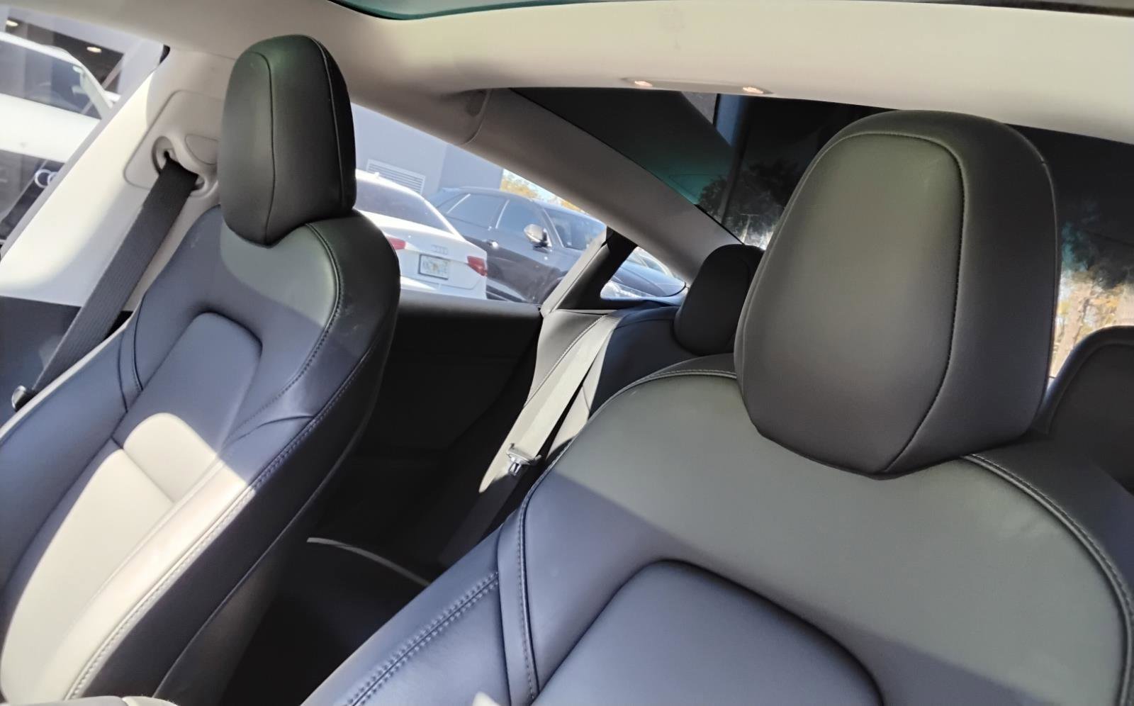 Used 2018 Tesla Model 3 Long Range image 18