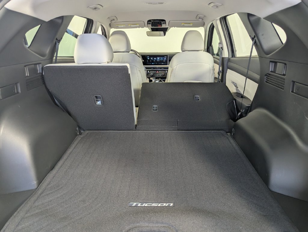 Certified 2026 Hyundai Tucson SE FWD image 27