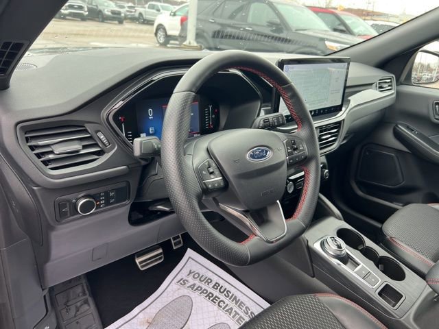 Certified 2024 Ford Escape ST-Line w/ Tech Pack #1 AWD/4WD image 7