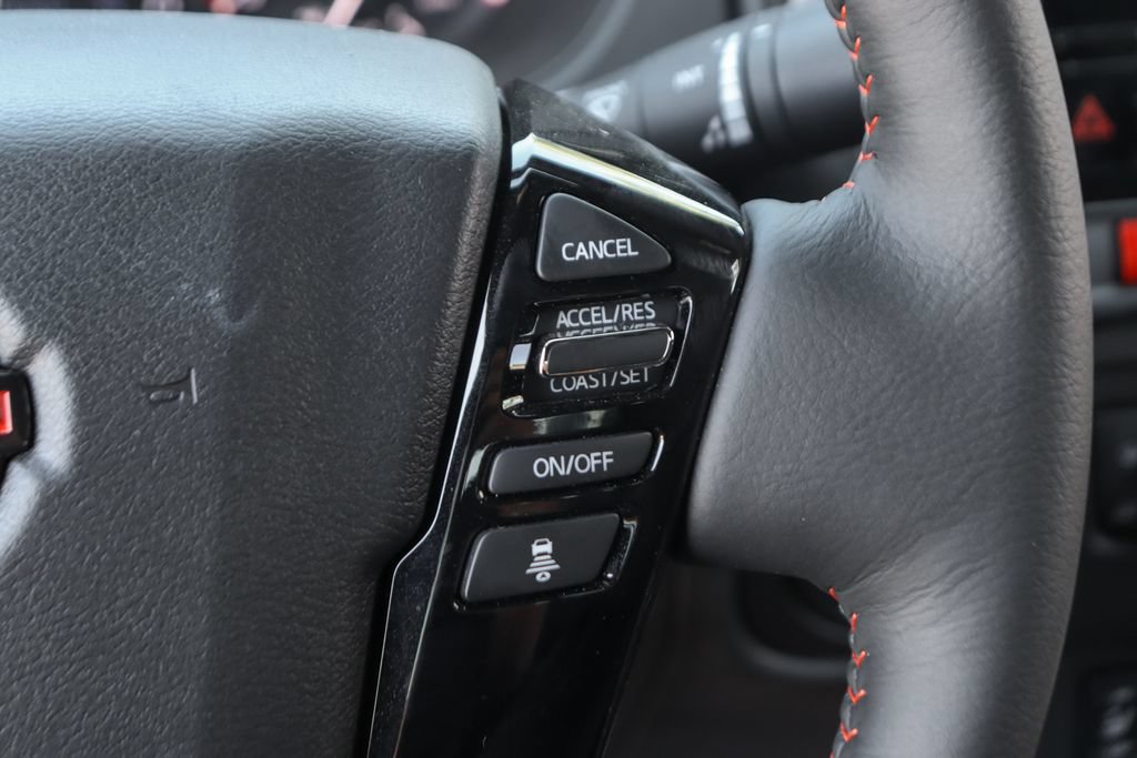 Used 2025 Nissan Frontier PRO-4X w/ Pro Convenience Package AWD/4WD image 23