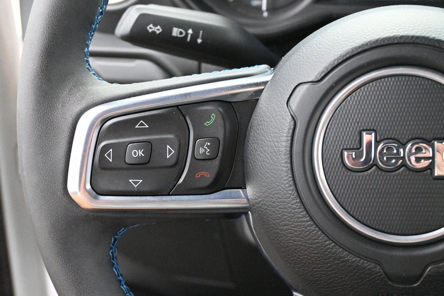 Used 2024 Jeep Wrangler High Altitude AWD/4WD image 18