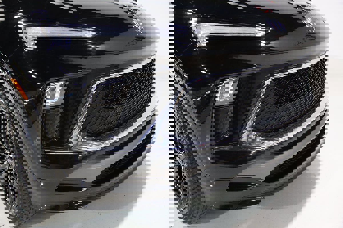 Used 2024 Buick Encore GX Sport Touring w/ Comfort Package FWD image 24