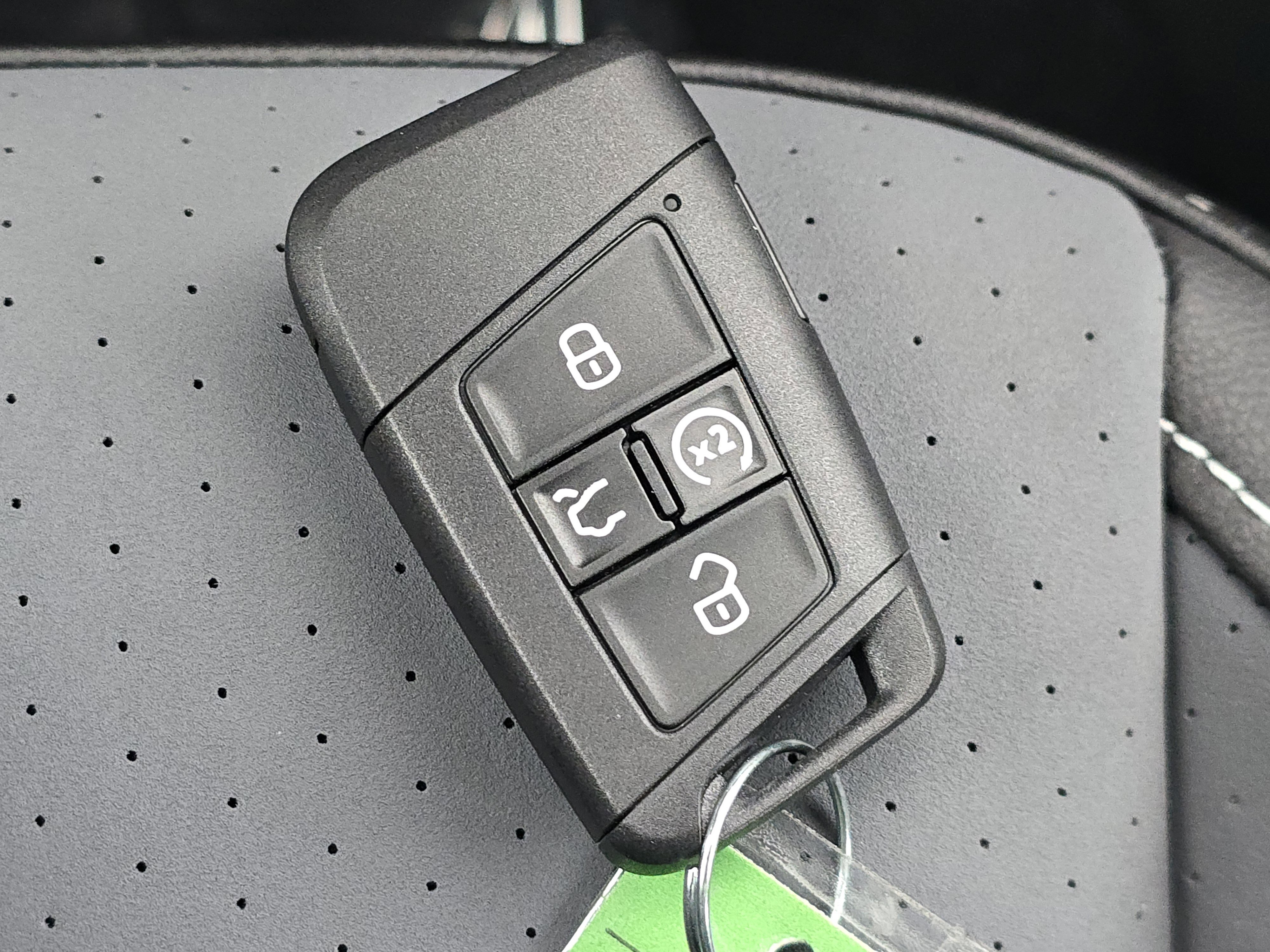 New 2026 Volkswagen Jetta SE image 27