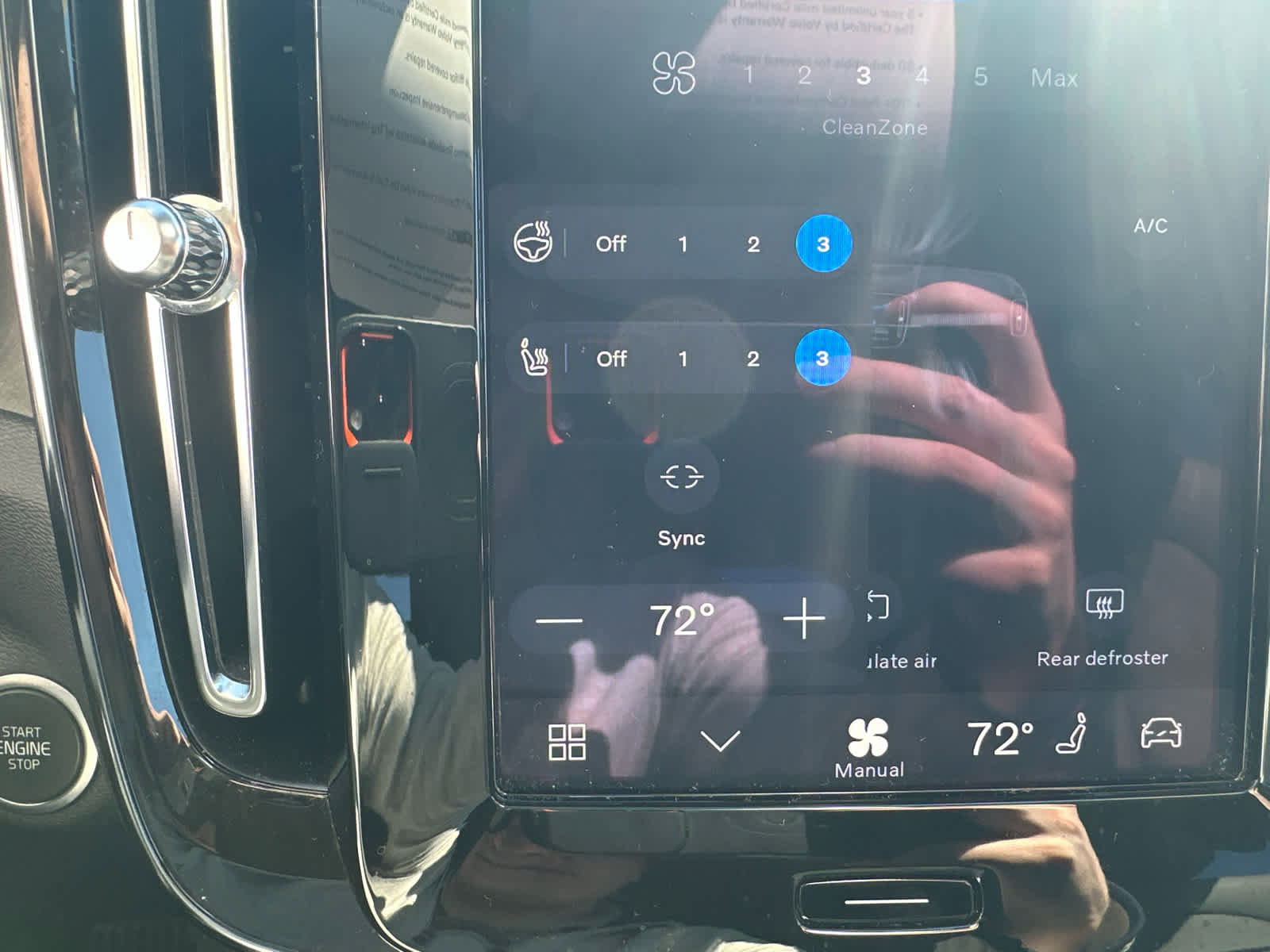 Certified 2023 Volvo XC40 B5 Core w/ Convenience Package image 22