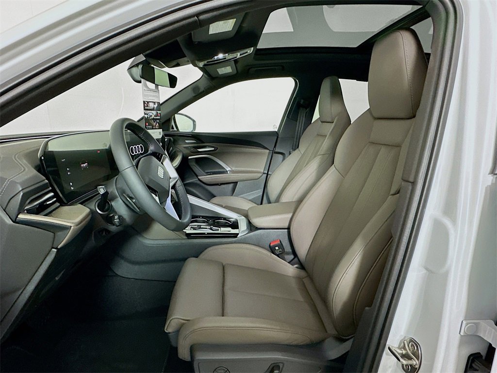 New 2025 Audi Q5 Premium Plus image 8