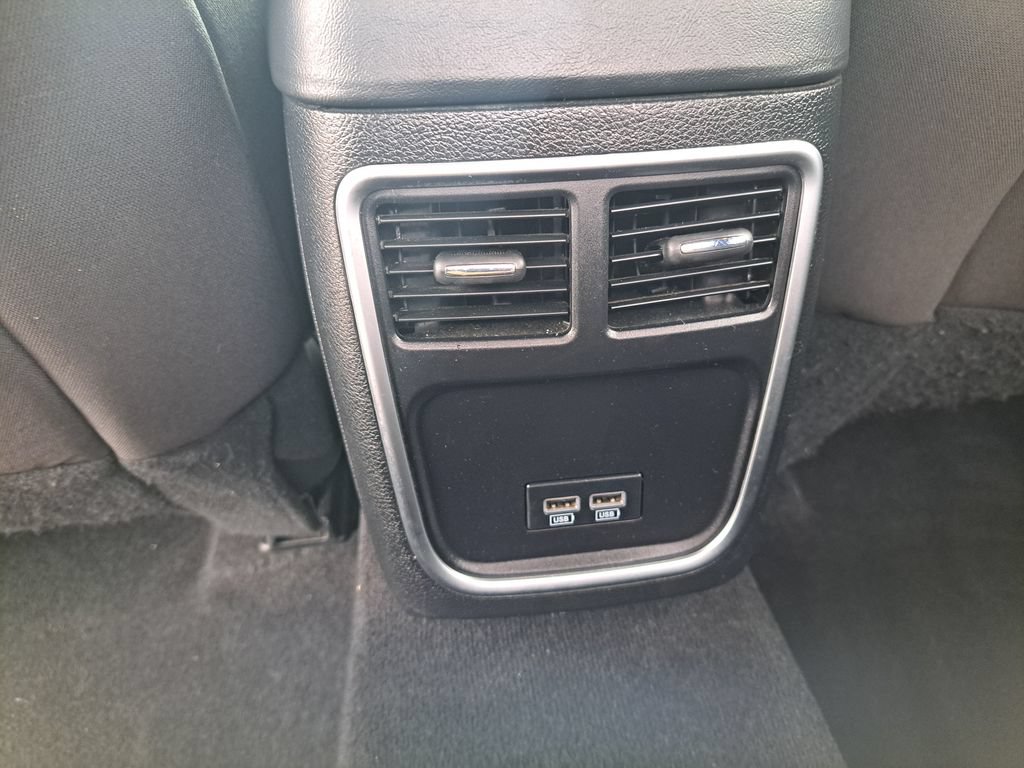 Used 2020 Dodge Charger SXT RWD image 26