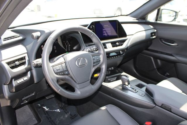 Certified 2025 Lexus UX 300h FWD image 12