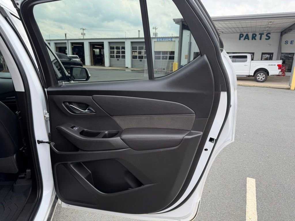 Used 2020 Chevrolet Traverse High Country AWD/4WD image 34