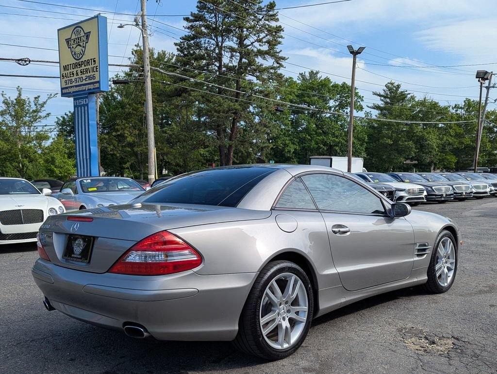 Used 2007 Mercedes-Benz SL 550 image 3
