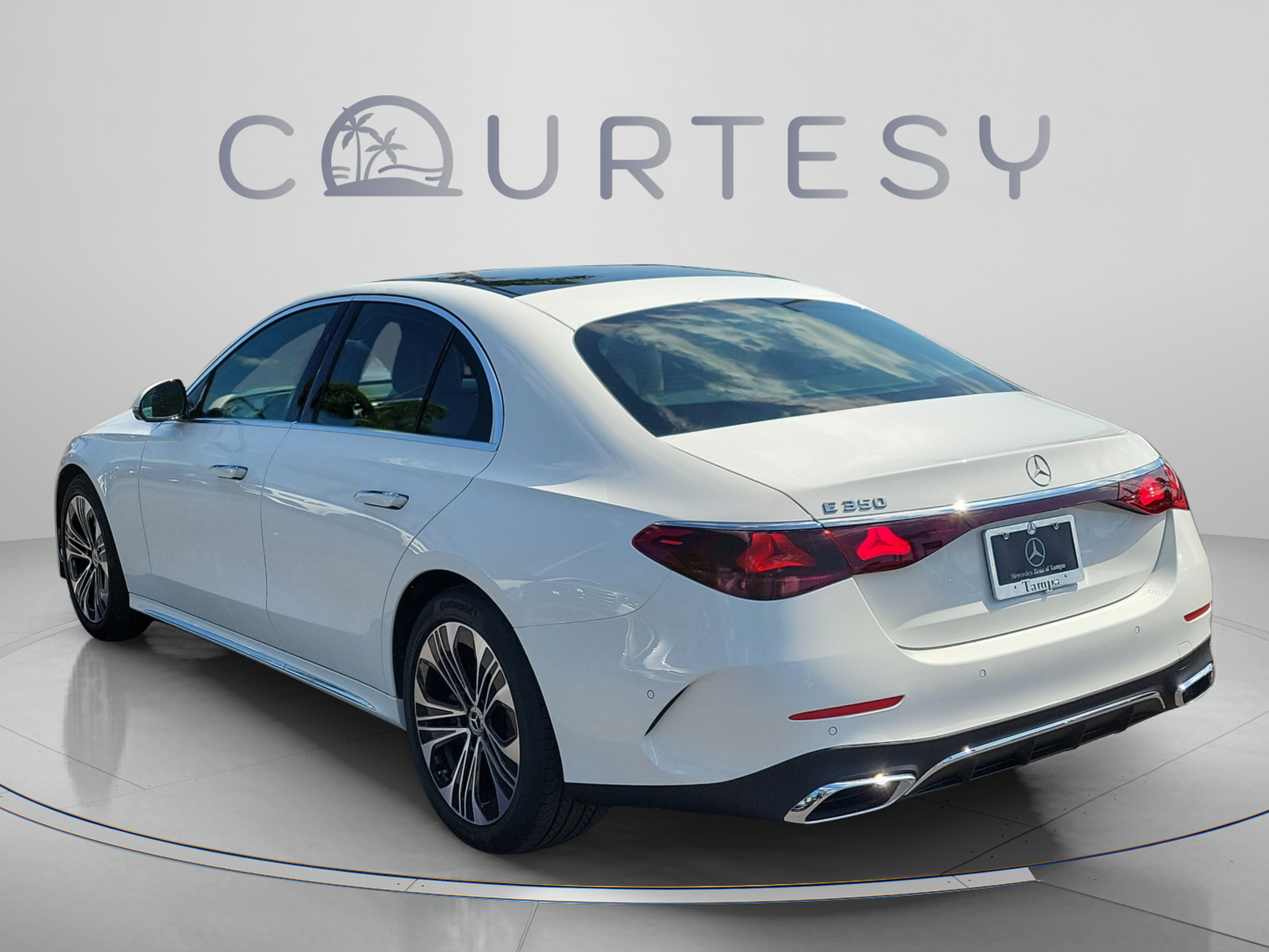 New 2026 Mercedes-Benz E 350 Sedan image 2