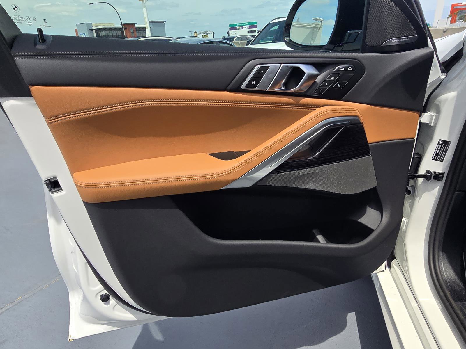 New 2026 BMW X6 xDrive40i image 14