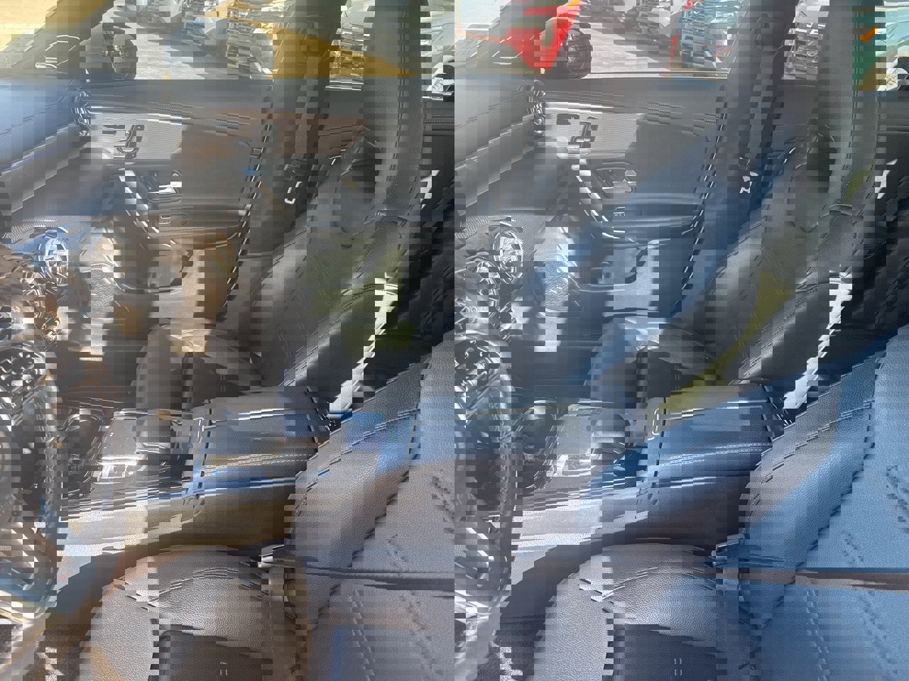 Used 2020 Mercedes-Benz CLA 250 image 26