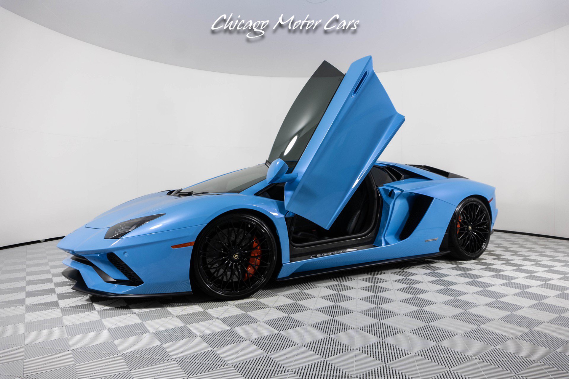 Used 2018 Lamborghini Aventador S AWD/4WD image 41