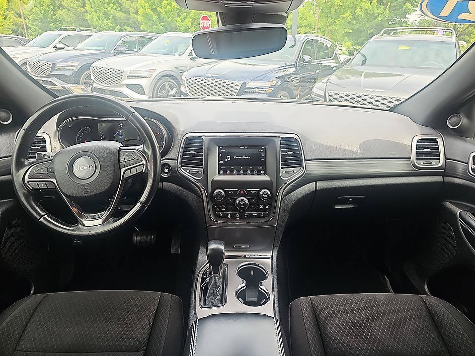 Used 2021 Jeep Grand Cherokee Freedom Edition RWD image 27