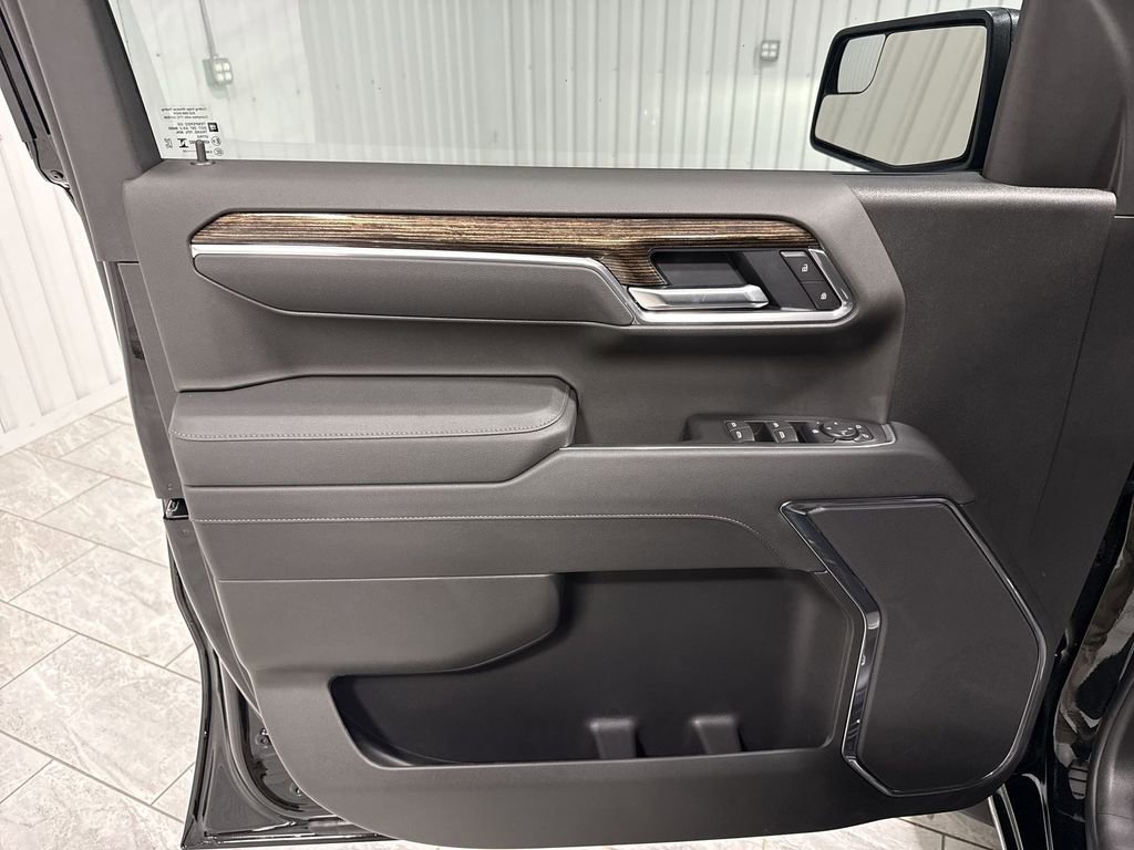New 2026 GMC Sierra 1500 Elevation image 23