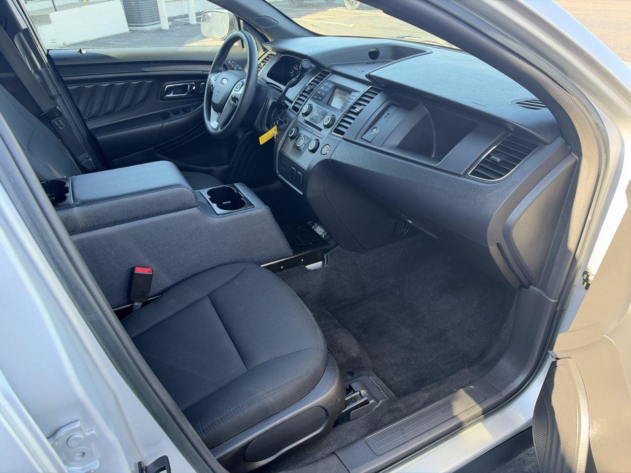 Used 2017 Ford Taurus Police Interceptor AWD image 17