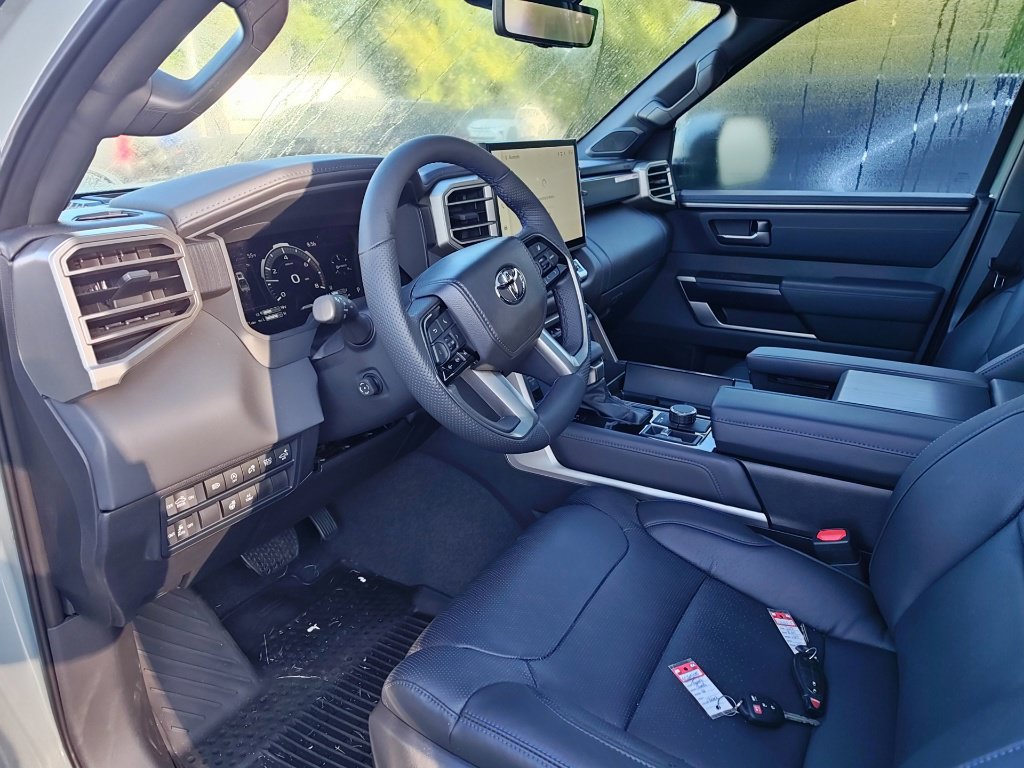 Used 2026 Toyota Tundra Platinum AWD/4WD image 11