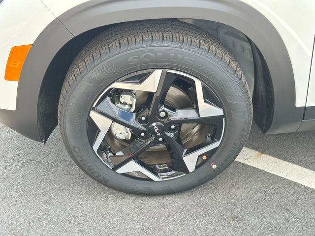 New 2026 Kia Seltos S image 9