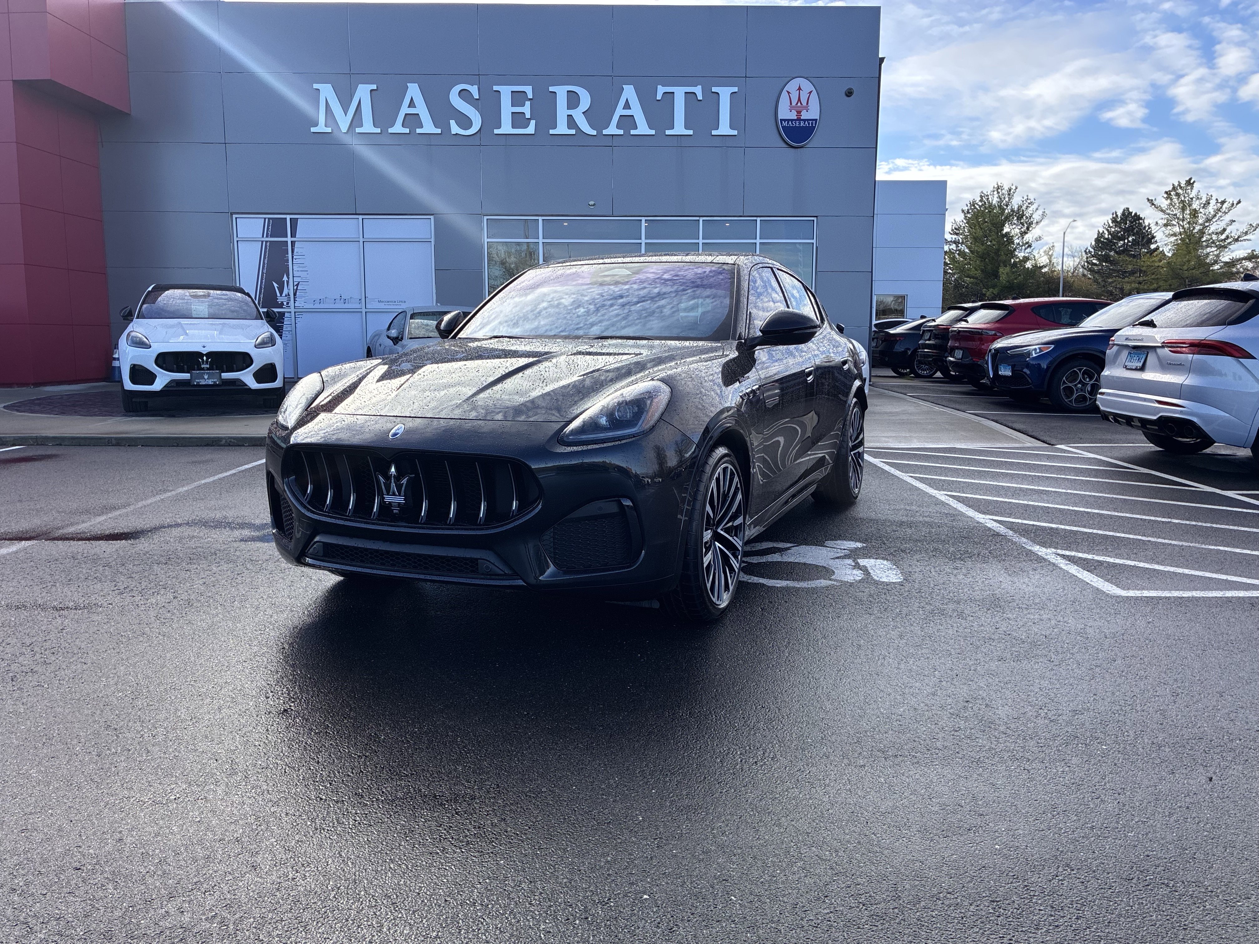 Used 2023 Maserati Grecale Modena image 1
