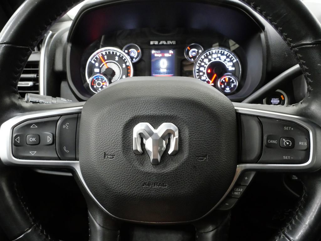 Used 2024 RAM 3500 Big Horn AWD/4WD image 16