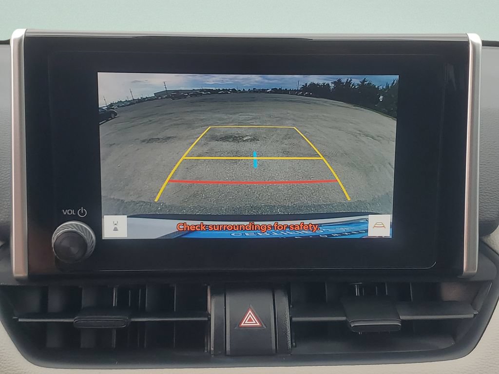 Certified 2024 Toyota RAV4 XLE FWD image 17