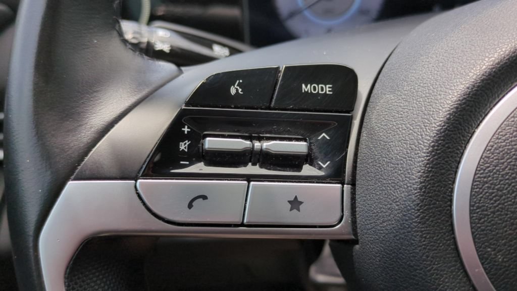 Used 2021 Hyundai Elantra SEL FWD image 21