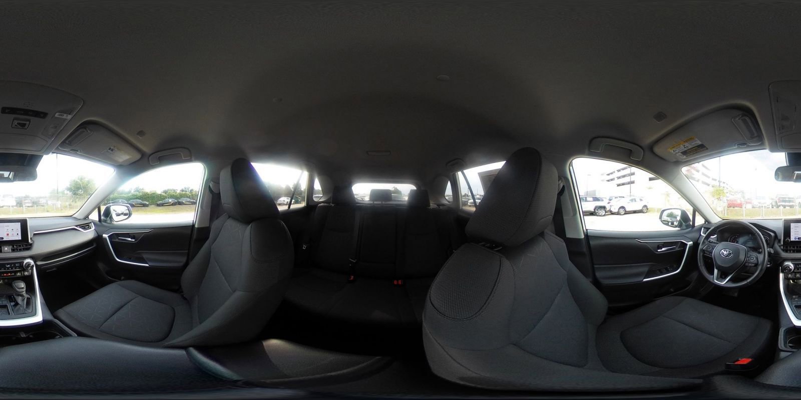 Used 2025 Toyota RAV4 XLE image 42