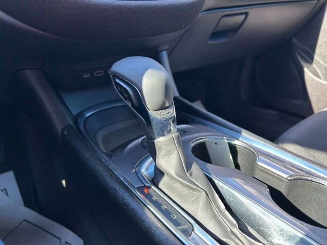 Used 2021 Chevrolet Malibu LS w/ Driver Confidence Package II image 36