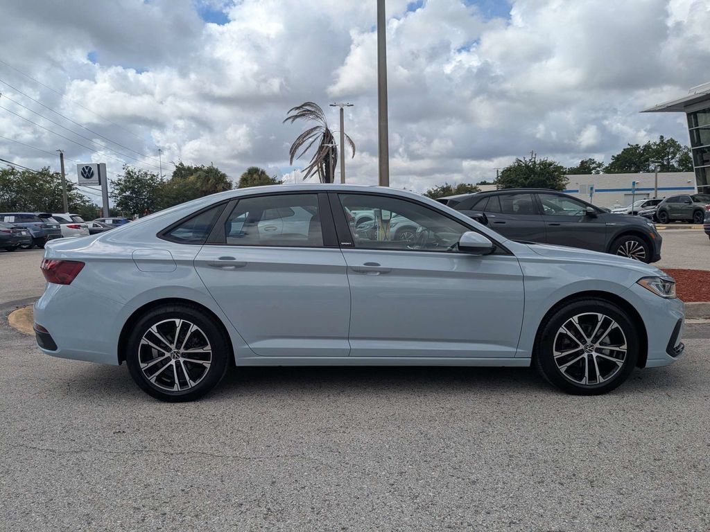 Certified 2026 Volkswagen Jetta Sport FWD image 7