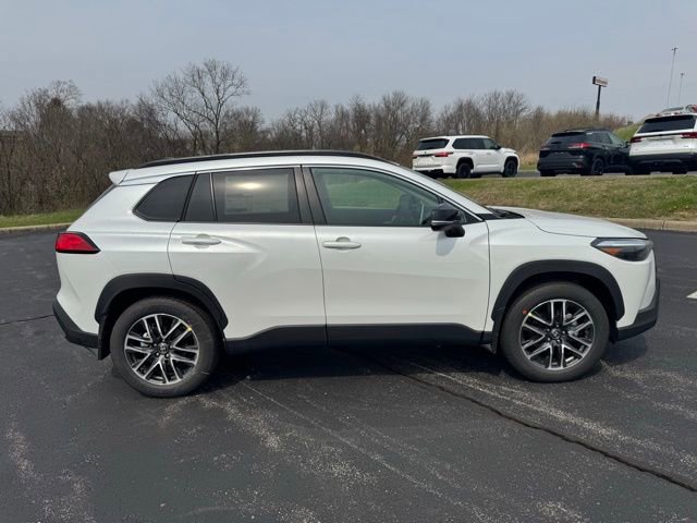 New 2026 Toyota Corolla Cross XLE image 2