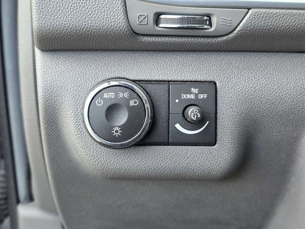 Used 2016 Chevrolet Traverse LS image 23