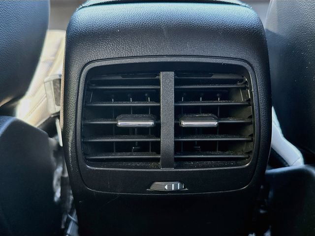 Used 2020 Ford Escape SEL AWD/4WD image 28