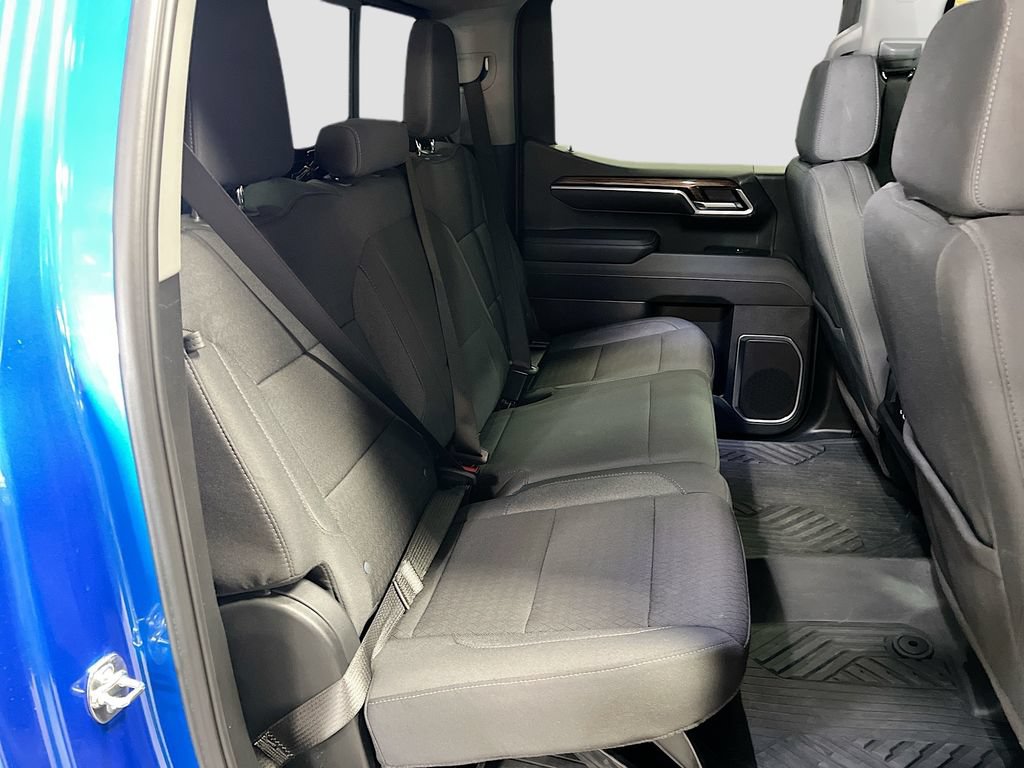 Used 2025 Chevrolet Silverado 1500 RST AWD/4WD image 28