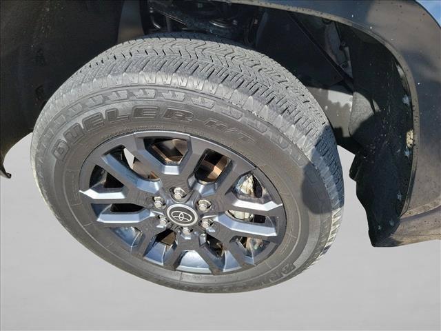 Used 2023 Toyota Tundra Platinum w/ Advanced Package AWD/4WD image 8