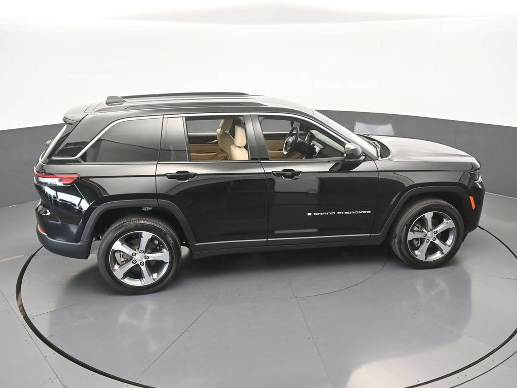 Used 2026 Jeep Grand Cherokee Limited RWD image 51