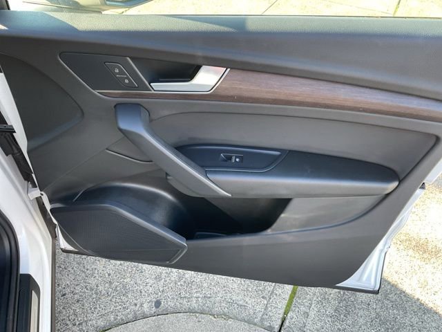 Used 2024 Audi Q5 2.0T Premium image 35