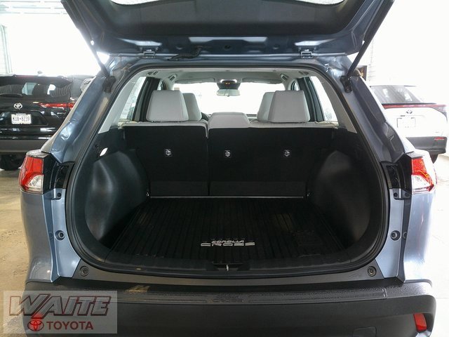Used 2023 Toyota Corolla Cross L image 22