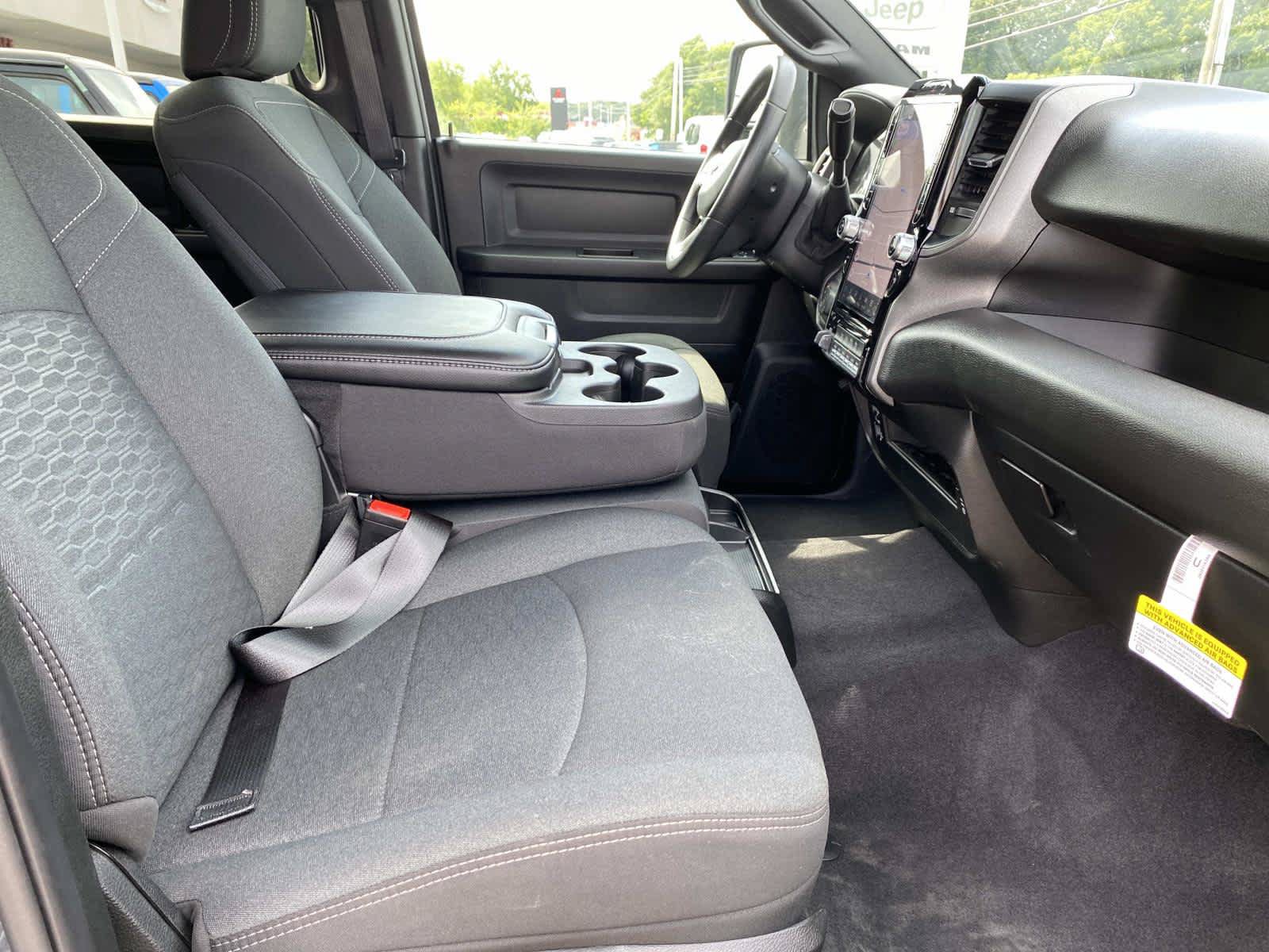 Certified 2025 RAM 2500 Tradesman AWD/4WD image 25