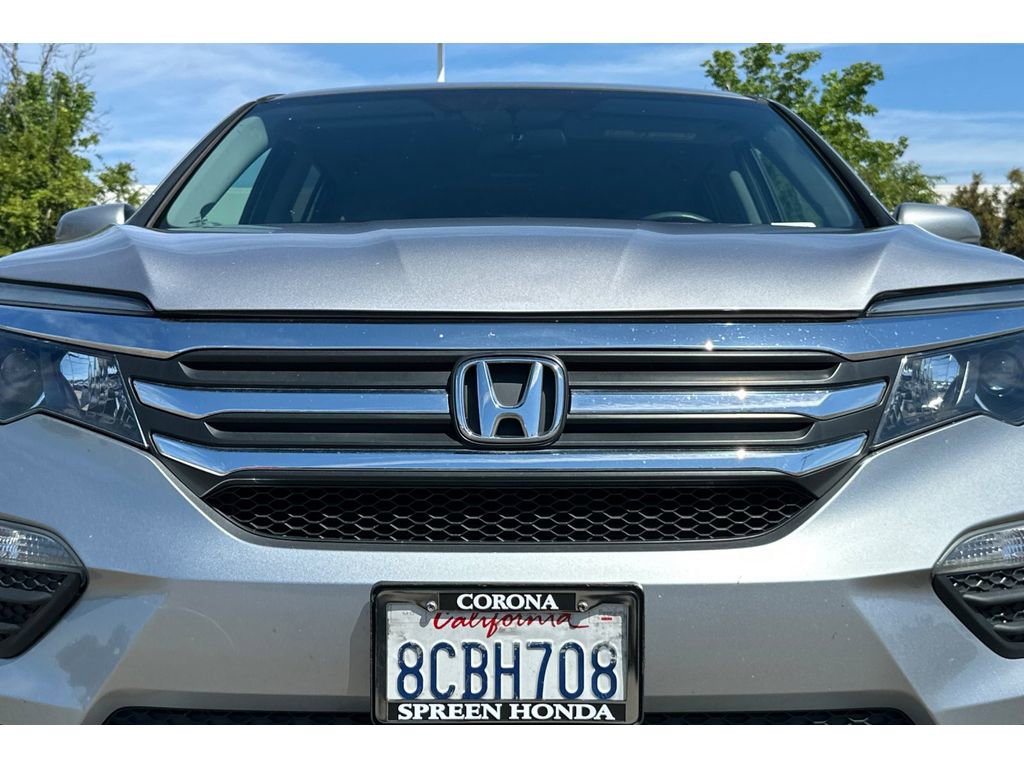 Used 2018 Honda Pilot EX image 4