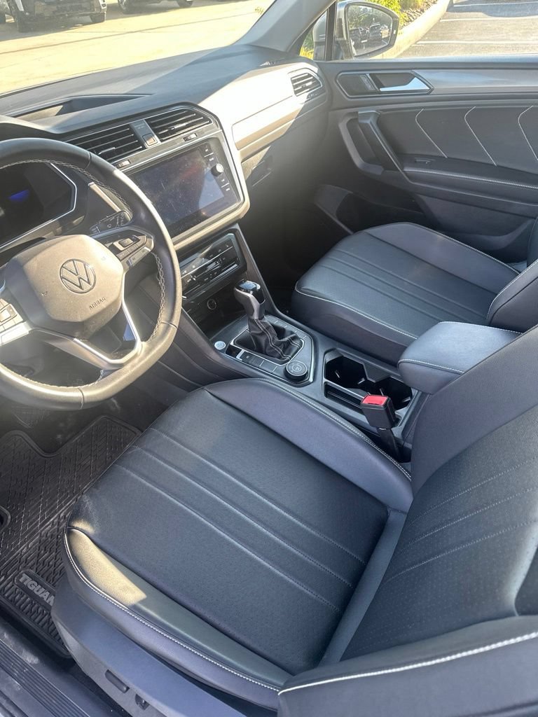 Used 2022 Volkswagen Tiguan SE AWD/4WD image 7