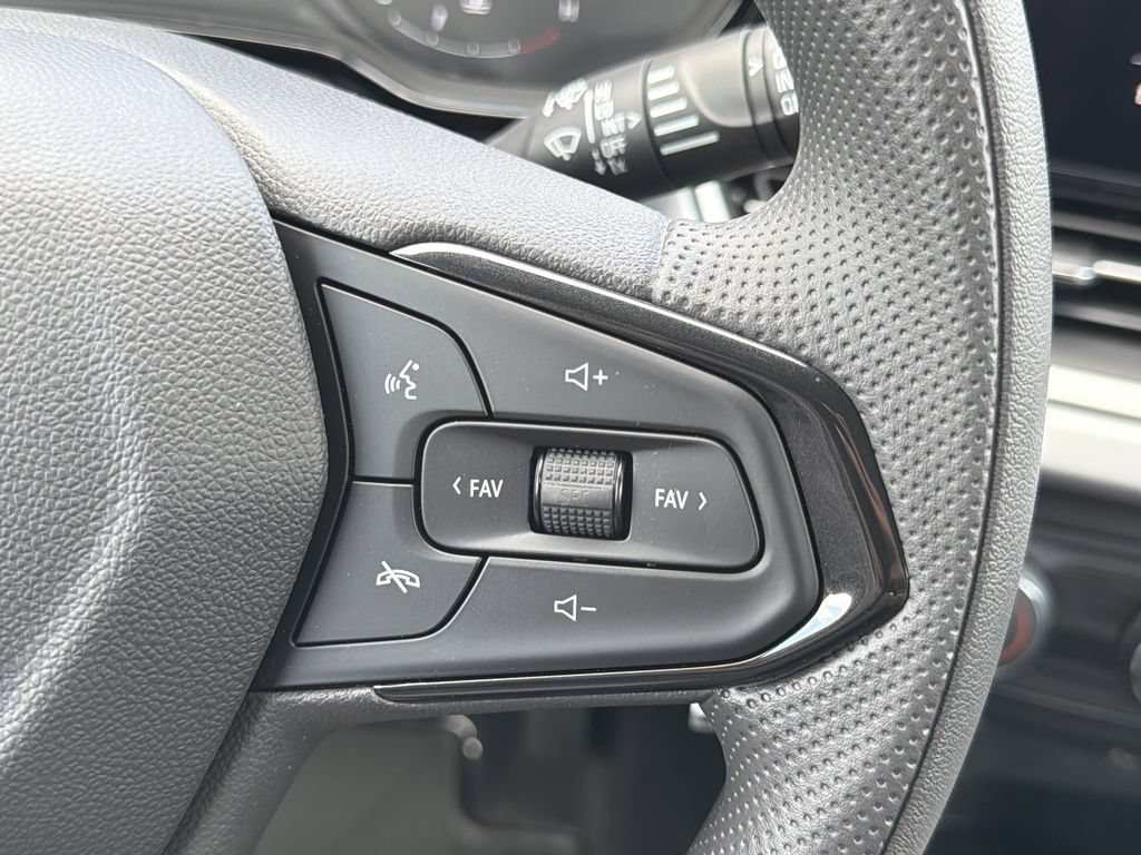 New 2026 Chevrolet Trax LS FWD image 9