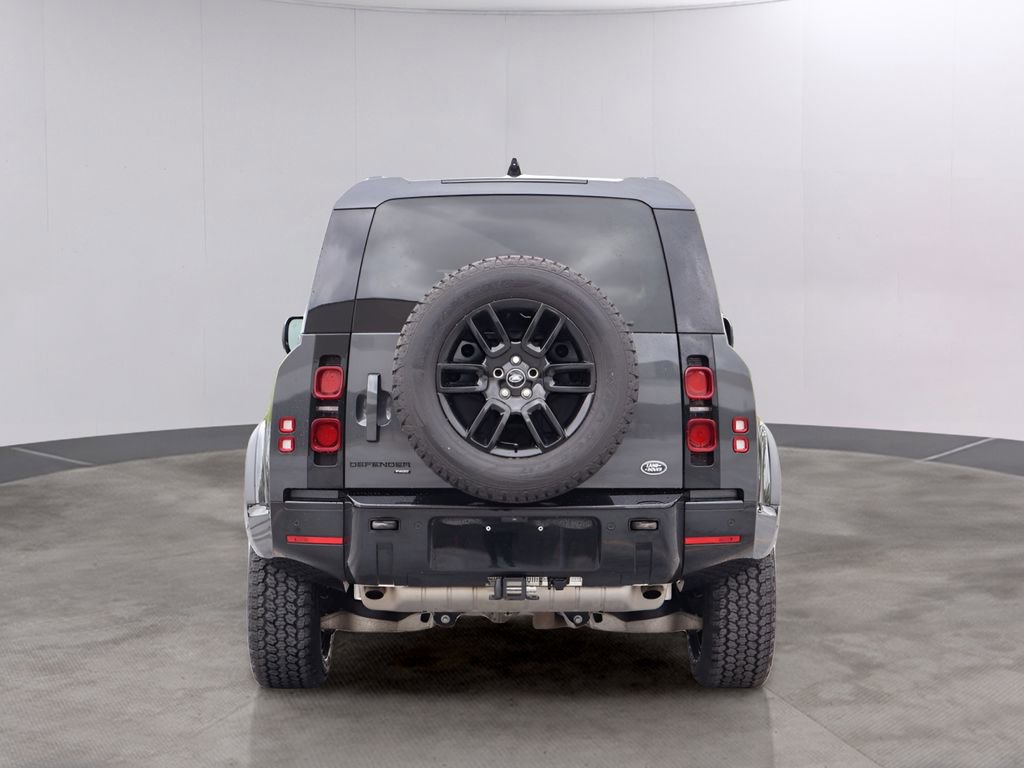 Used 2022 Land Rover Defender 90 X-Dynamic S AWD/4WD image 6