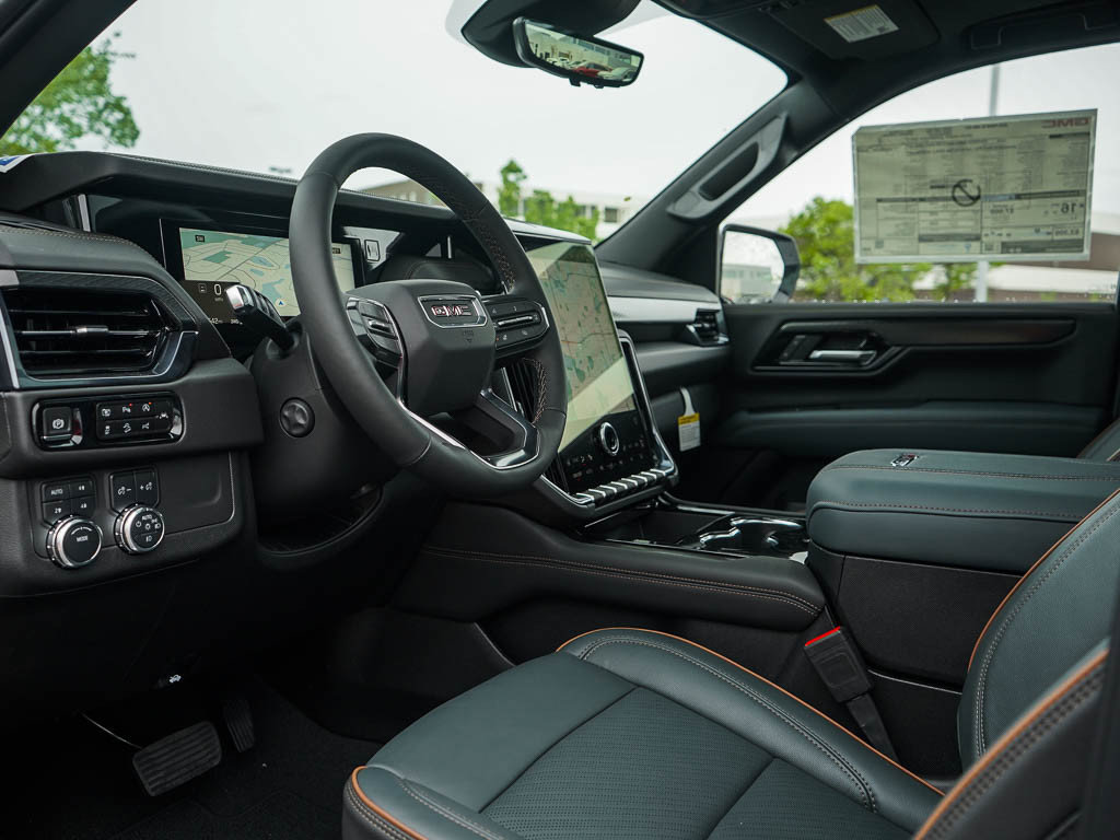 New 2026 GMC Yukon XL AT4 w/ AT4 Premium Package AWD/4WD image 19