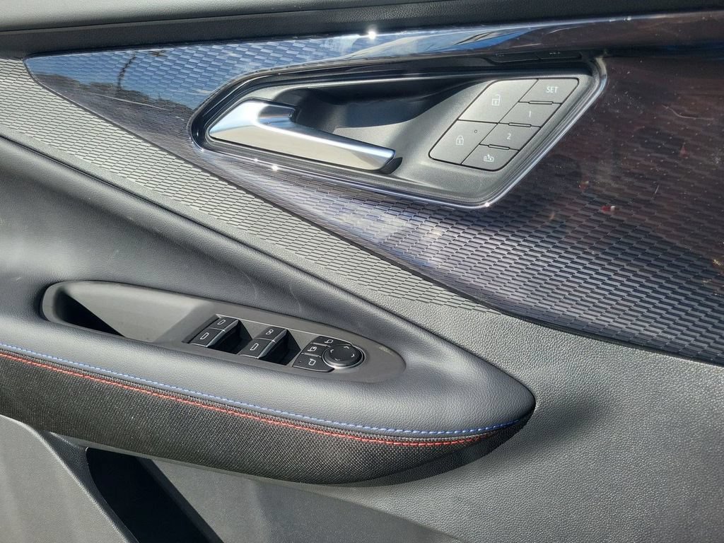 New 2026 Chevrolet Blazer EV RS AWD/4WD image 29